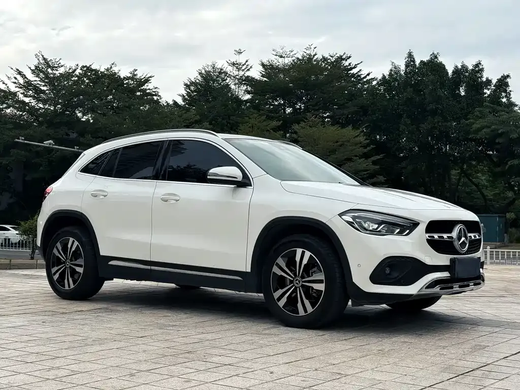 Mercedes-Benz GLA — фото 3