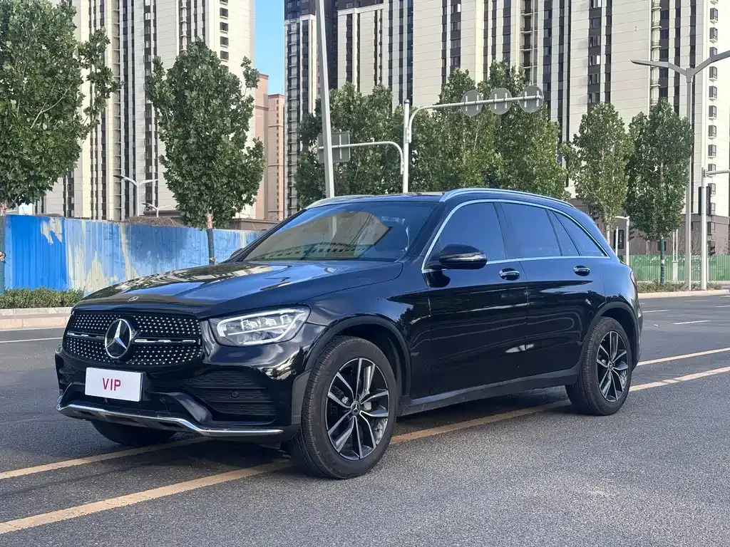 Mercedes-Benz GLC — фото 1