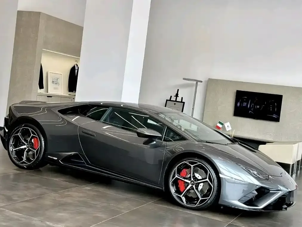 Lamborghini Huracan — фото 2
