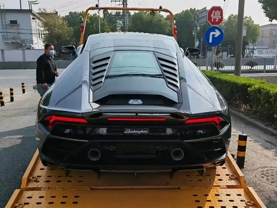 Lamborghini Huracan — фото 4