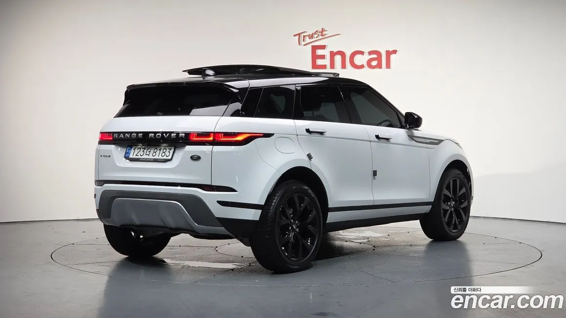 Land Rover Range Rover Evoque — фото 2