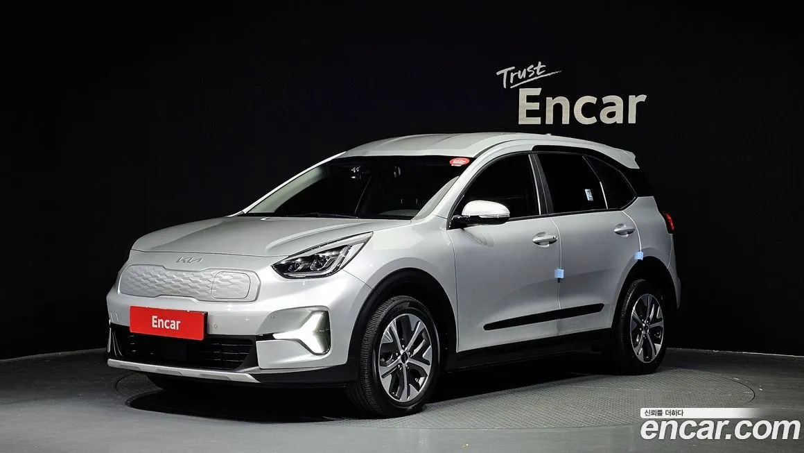 Kia Niro — фото 1