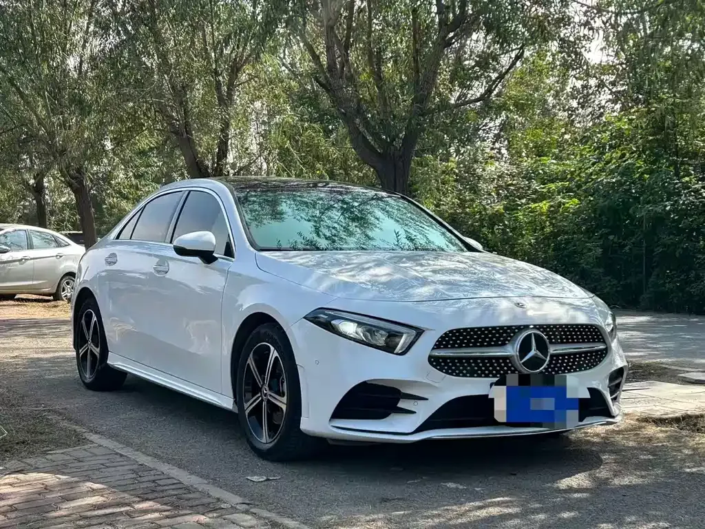 Mercedes-Benz A-Class — фото 1
