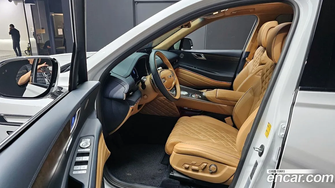 Genesis GV80 — фото 10