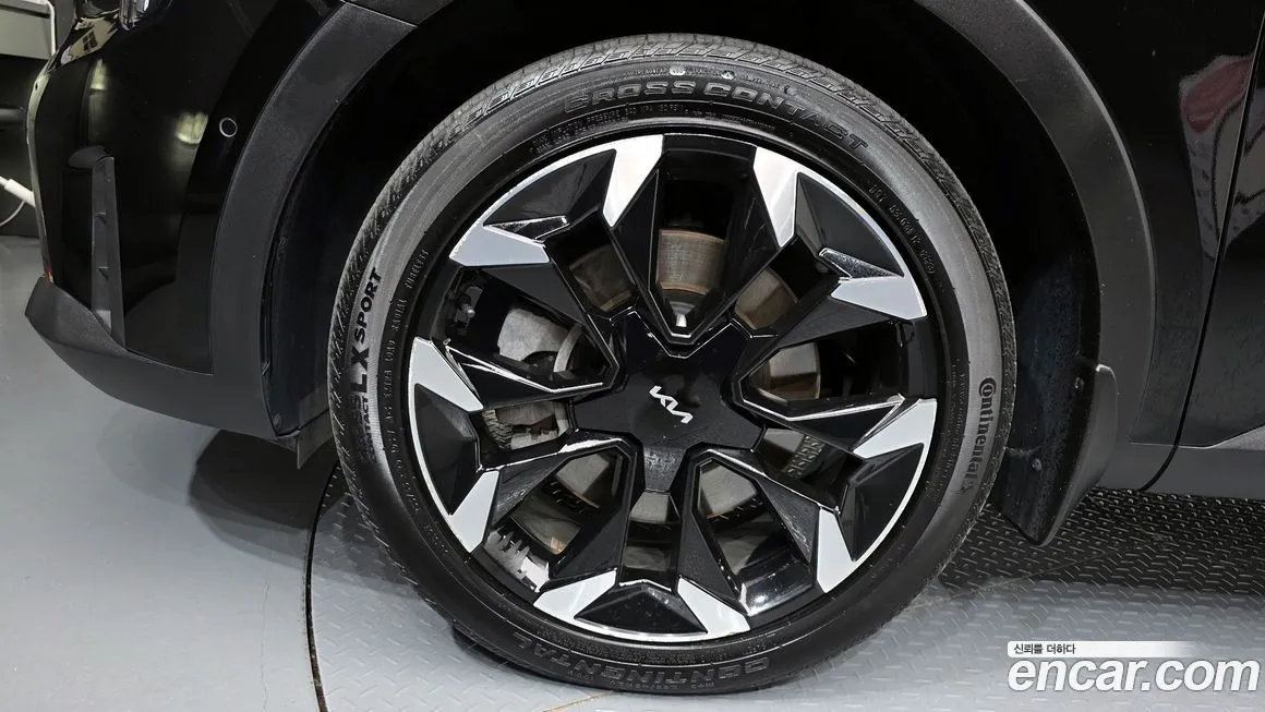Kia Sorento — фото 5