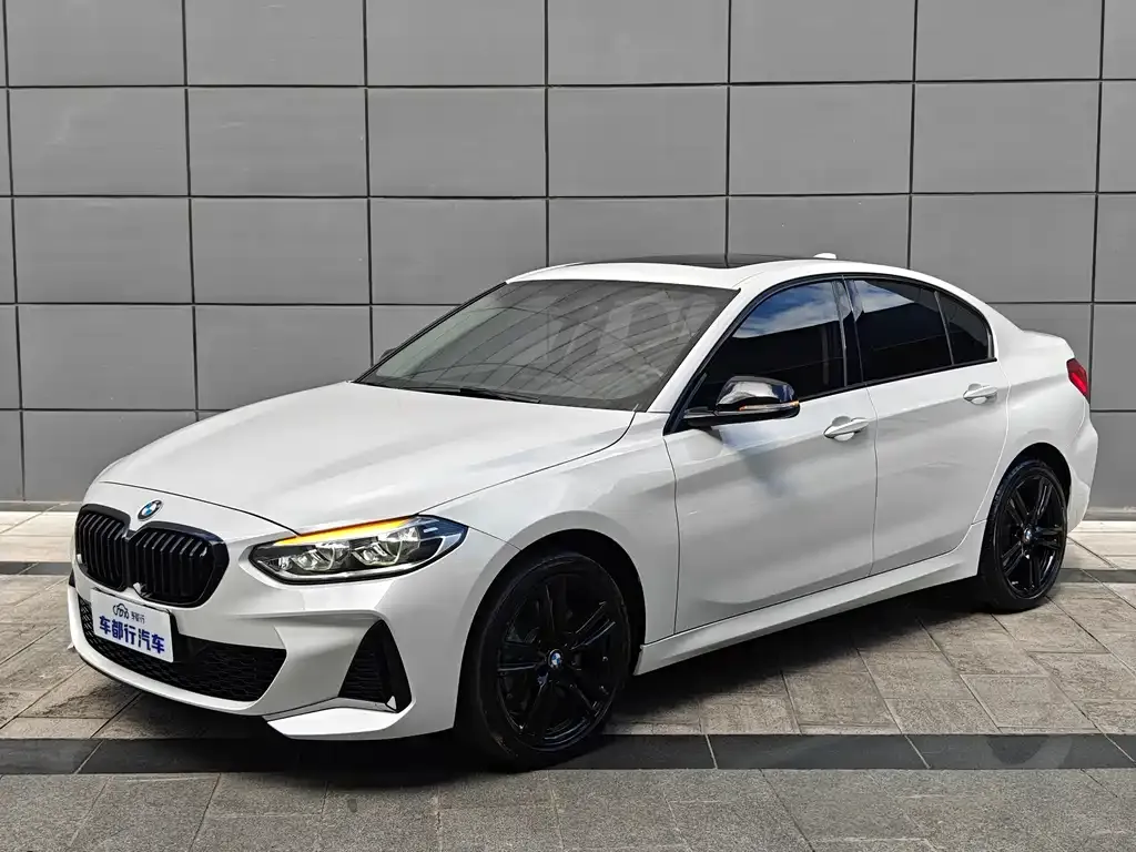 BMW 1 Series — фото 1