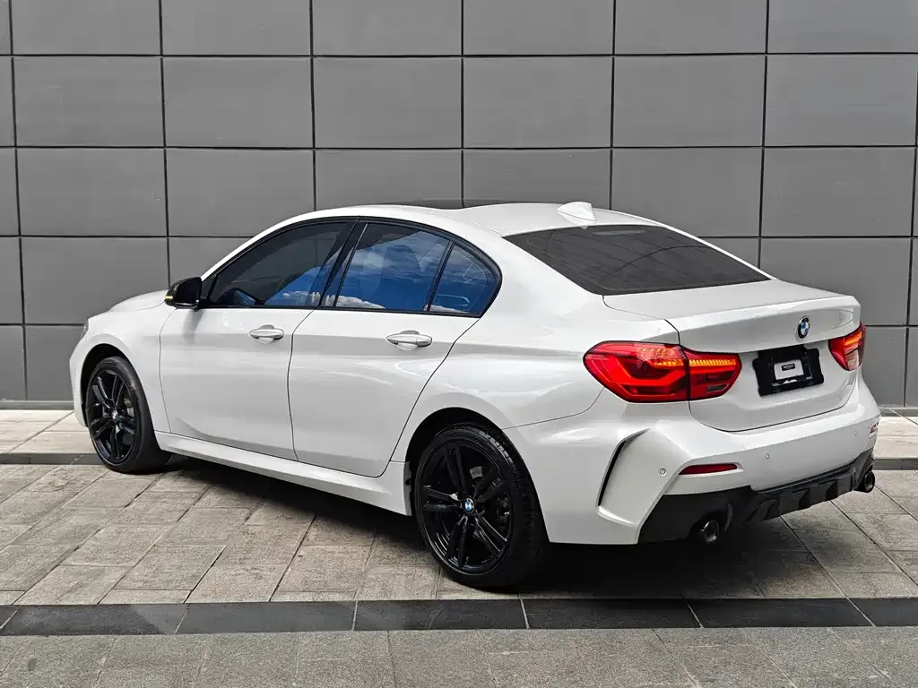 BMW 1 Series — фото 10
