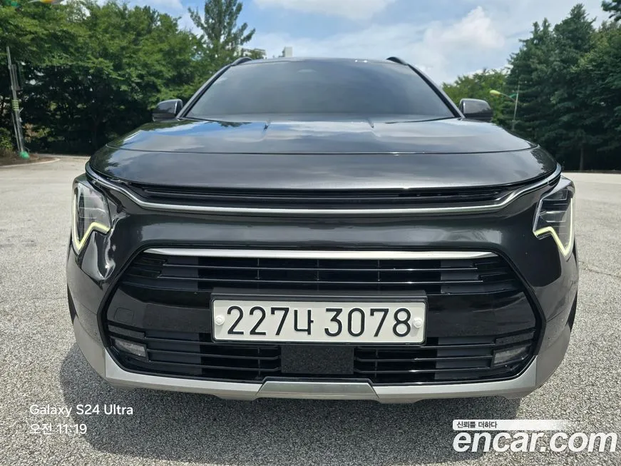 Kia Niro — фото 1