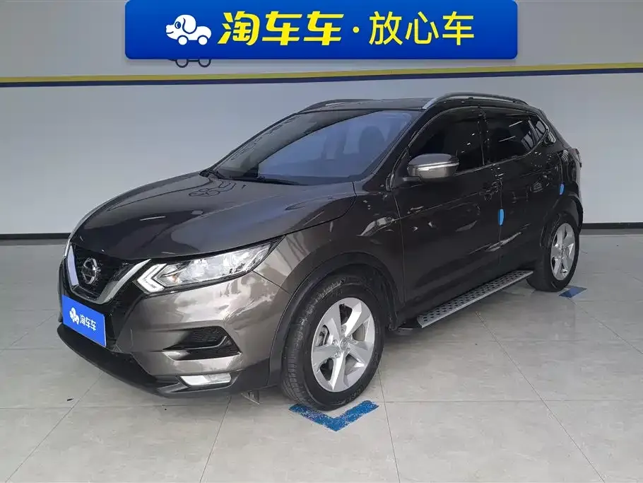 Nissan Qashqai — фото 1
