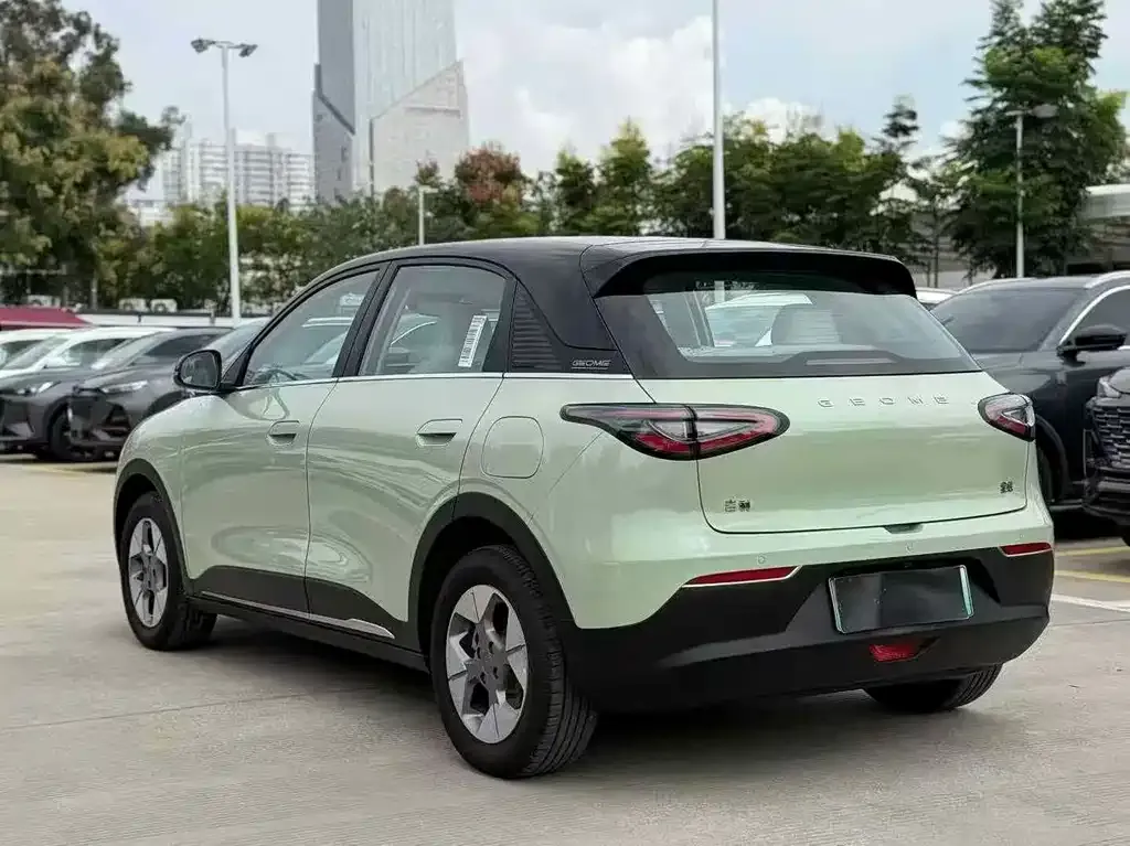Geely Starburst — фото 7