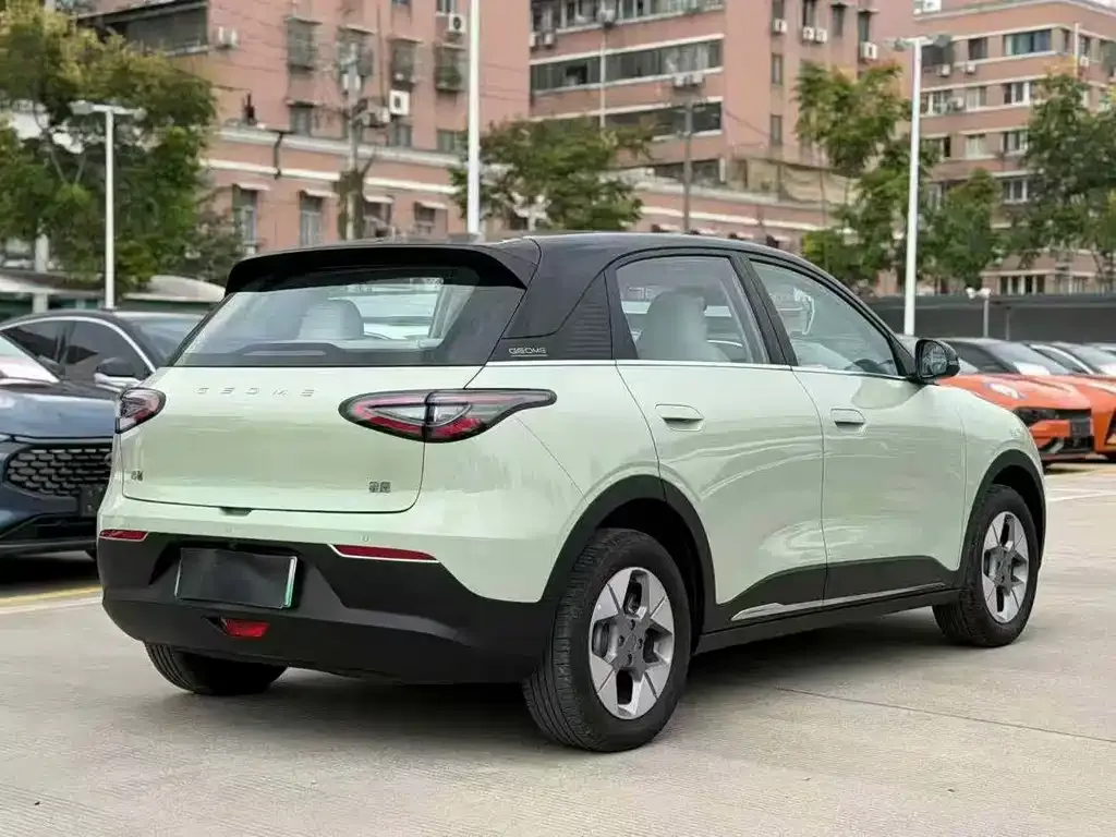 Geely Starburst — фото 9