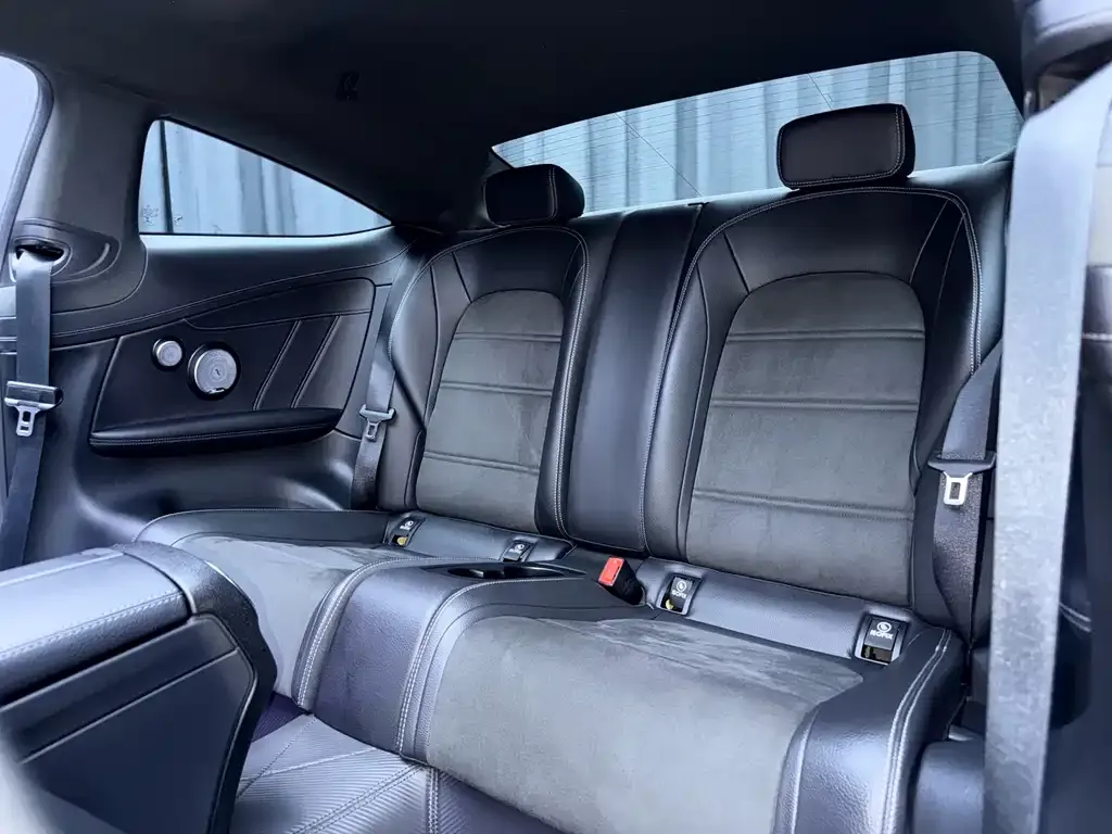 Mercedes-Benz C-Class AMG — фото 10