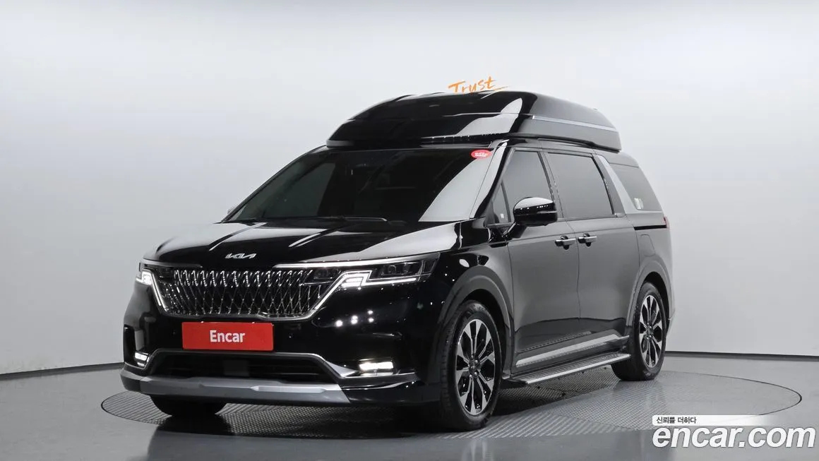 Kia Carnival — фото 1