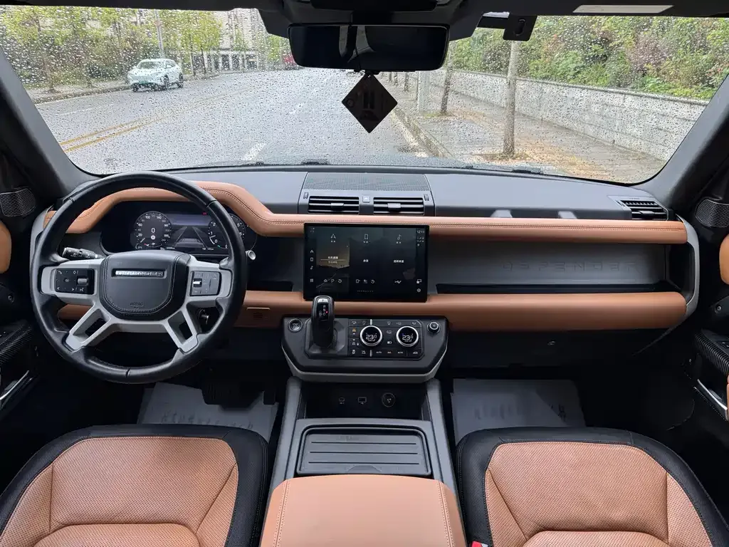 Land Rover Defender — фото 9