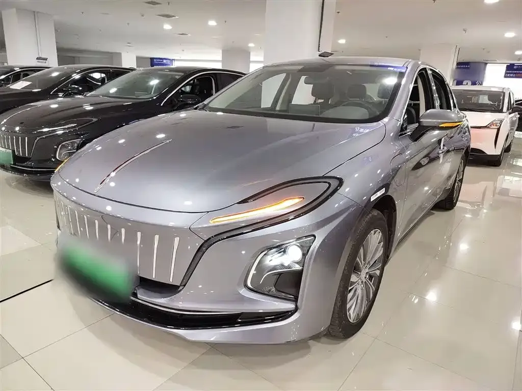 Hongqi E-QM5 — фото 2