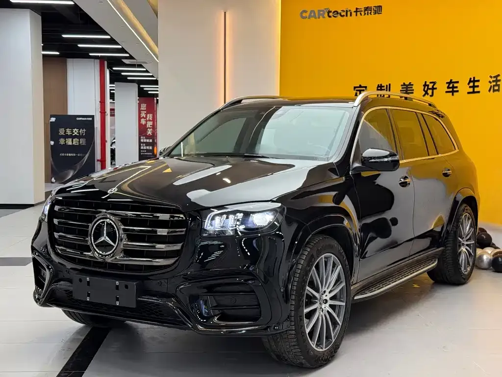 Mercedes-Benz GLS — фото 1