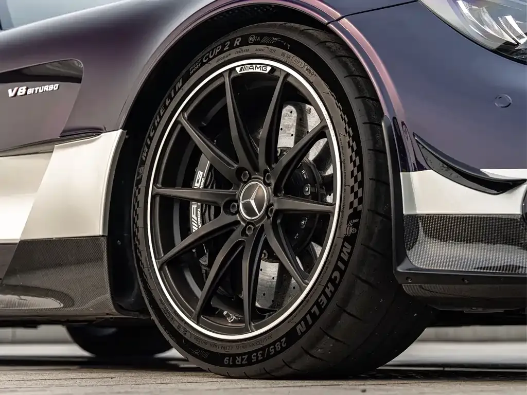 Mercedes-Benz AMG GT — фото 8