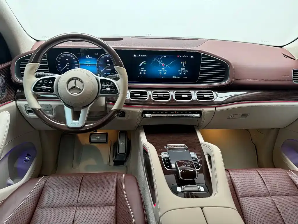 Mercedes-Benz GLS — фото 3