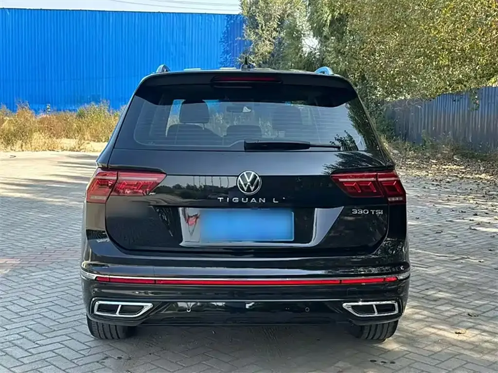 Volkswagen Tiguan L — фото 7