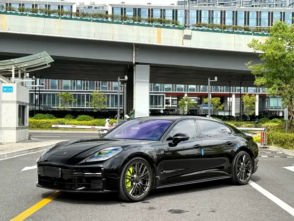 Porsche Panamera Hybrid — фото 2
