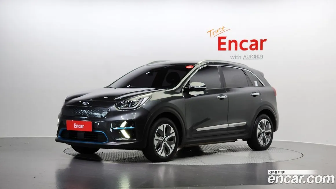 Kia Niro — фото 1