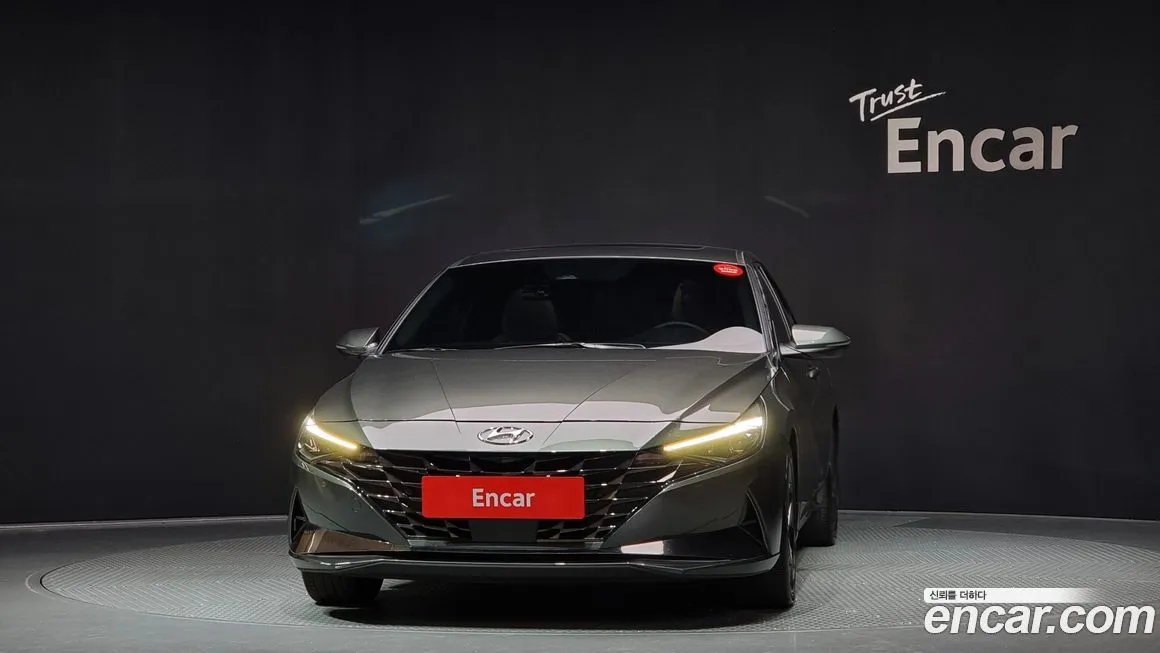 Hyundai AVANTE — фото 3
