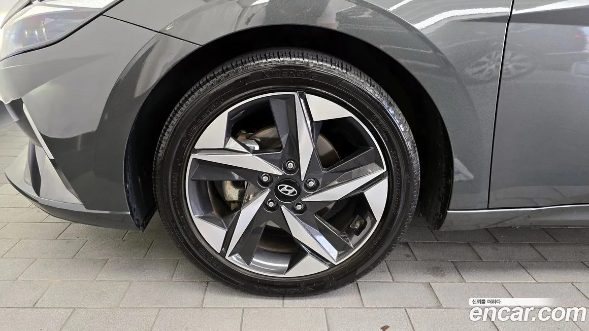 Hyundai AVANTE — фото 5