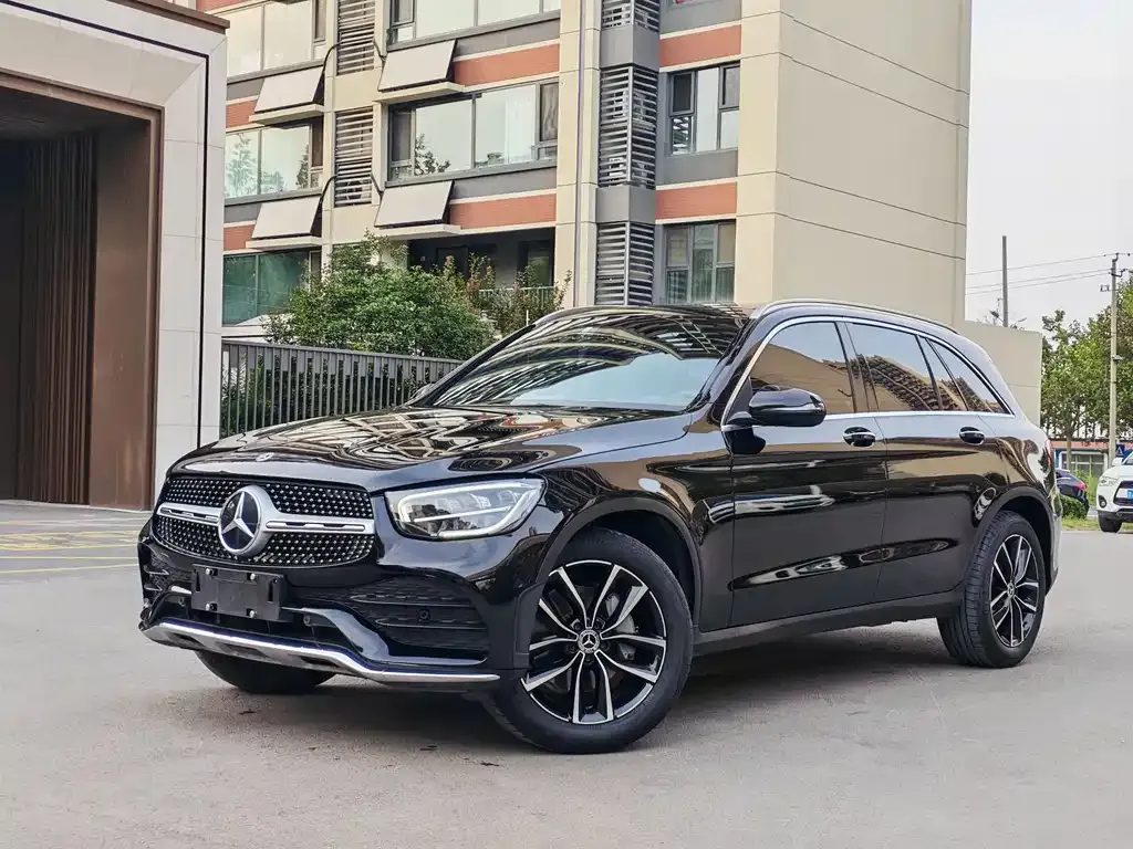 Mercedes-Benz GLC — фото 1