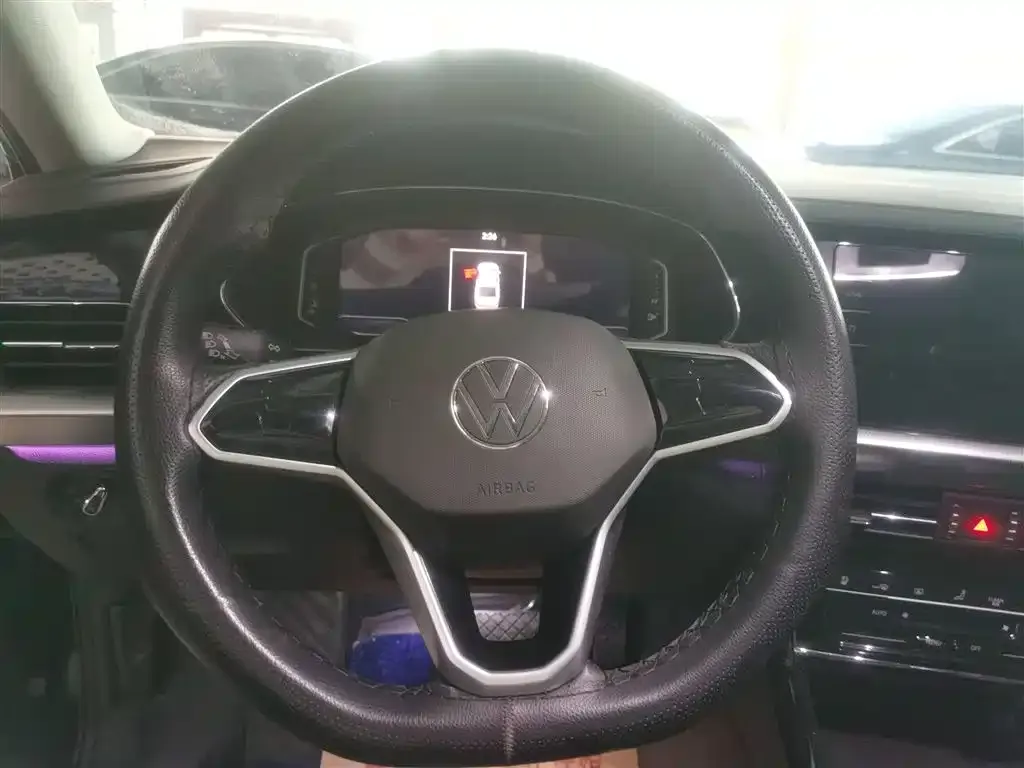Volkswagen Passat — фото 3