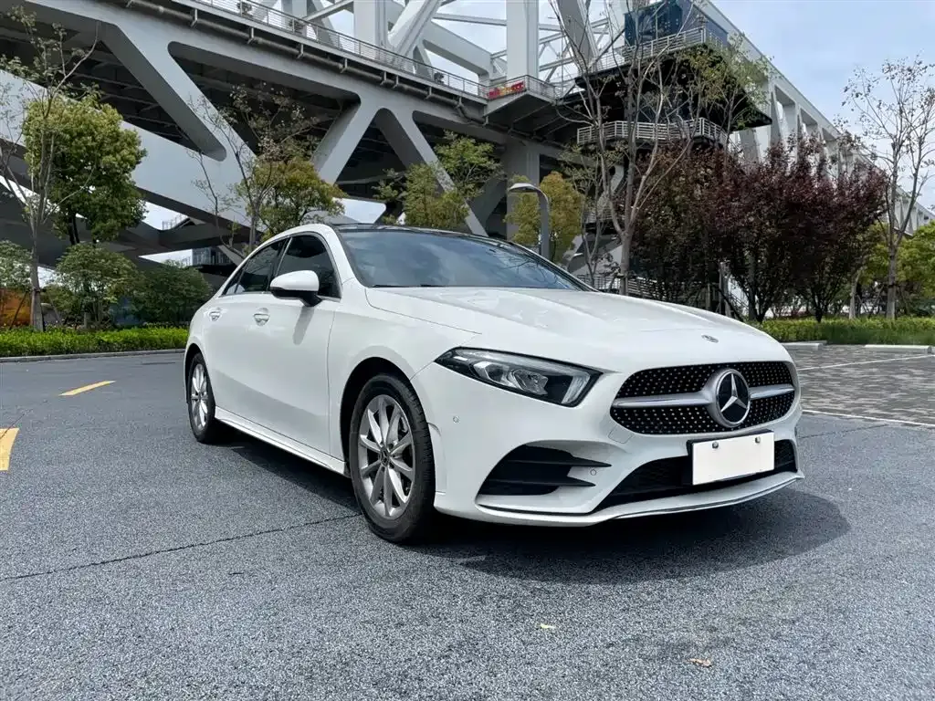 Mercedes-Benz A-Class — фото 3