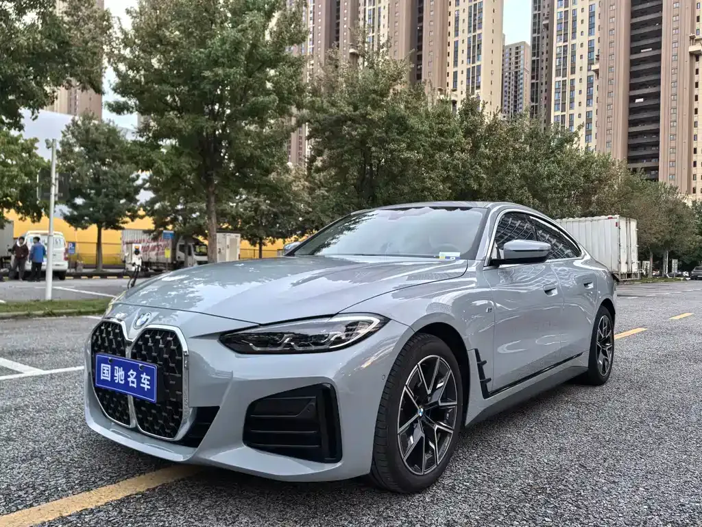 BMW 4 Series — фото 1