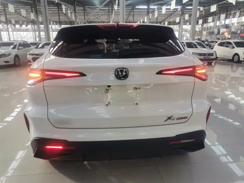 Changan X5 PLUS — фото 6