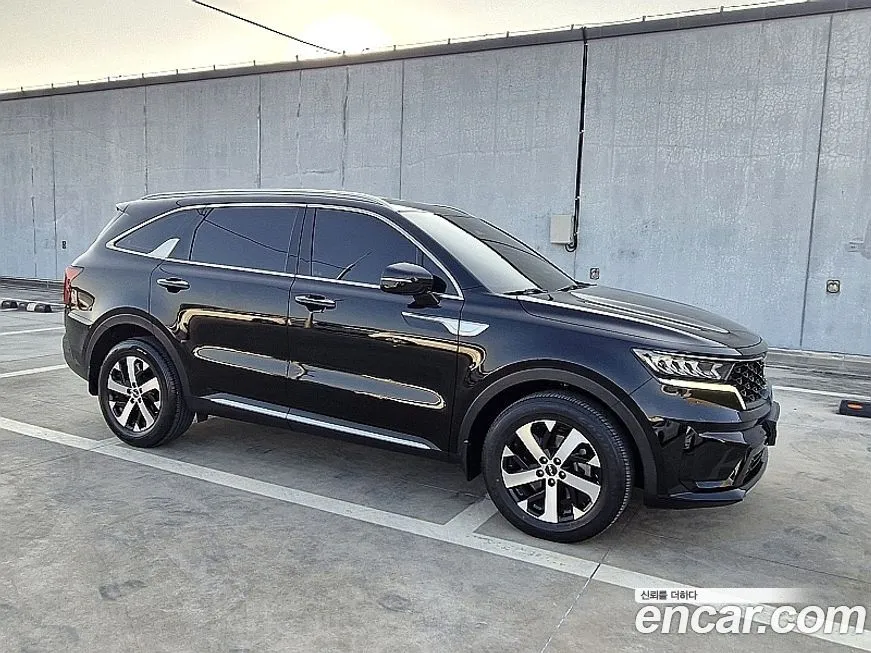 Kia Sorento — фото 3