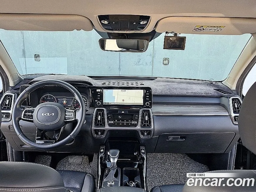 Kia Sorento — фото 7