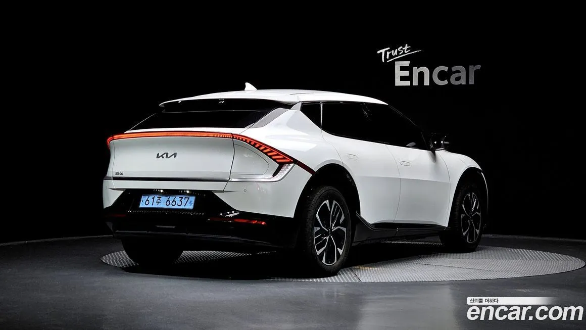 Kia EV6 — фото 2