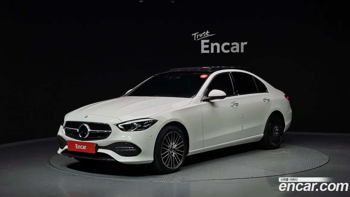Mercedes-Benz C-Class — фото 1