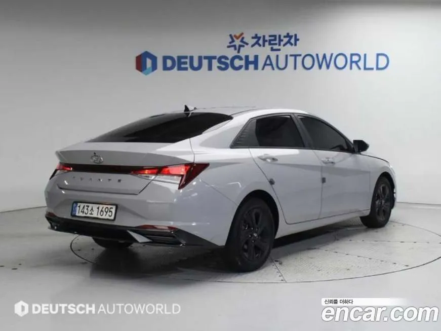 Hyundai AVANTE — фото 2