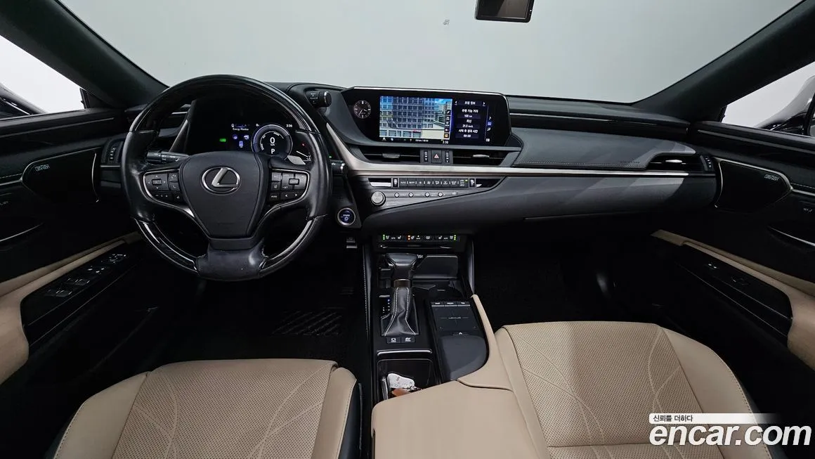 Lexus ES — фото 7