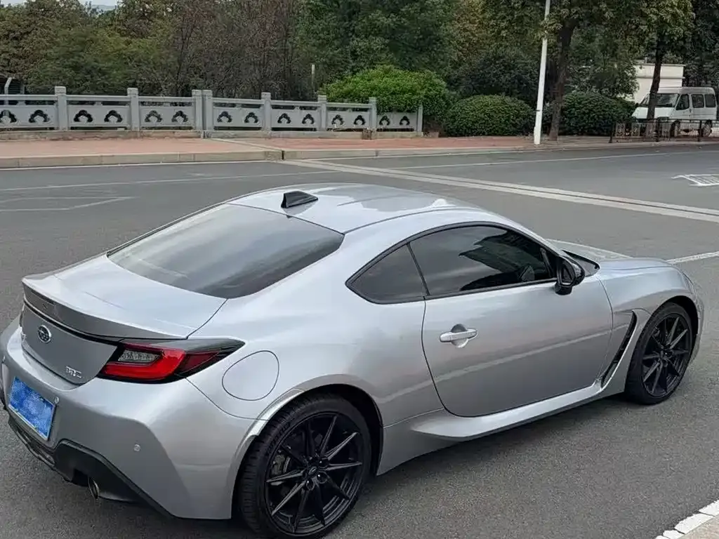 Subaru BRZ — фото 10