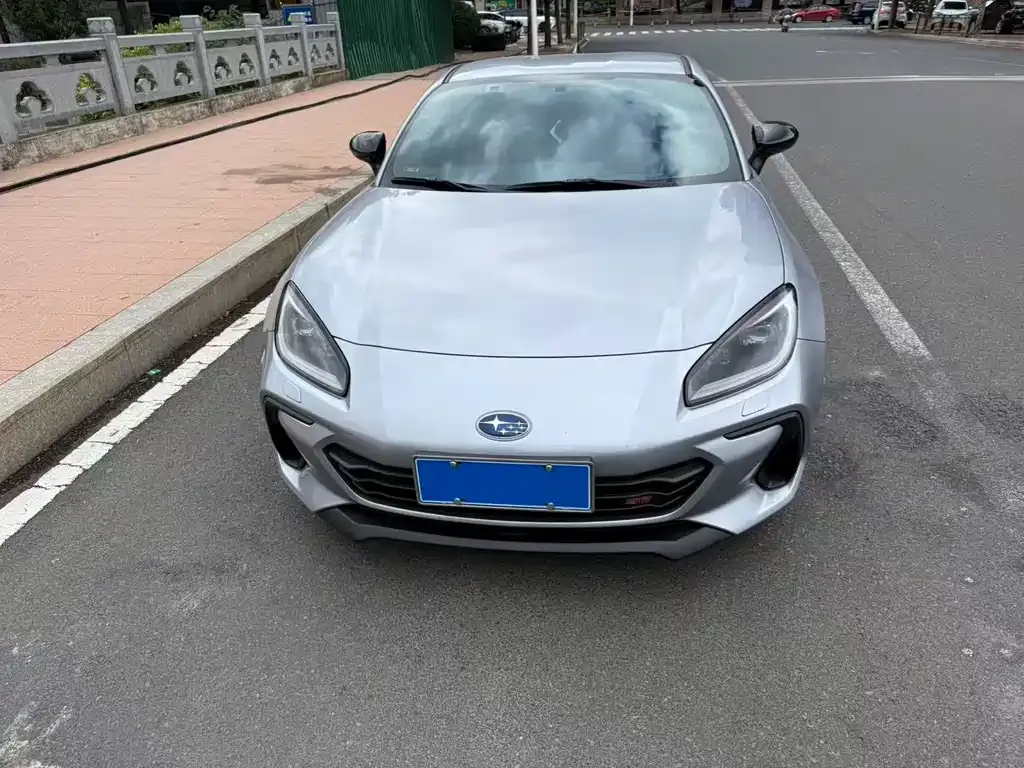 Subaru BRZ — фото 2