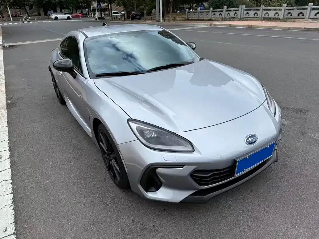 Subaru BRZ — фото 3