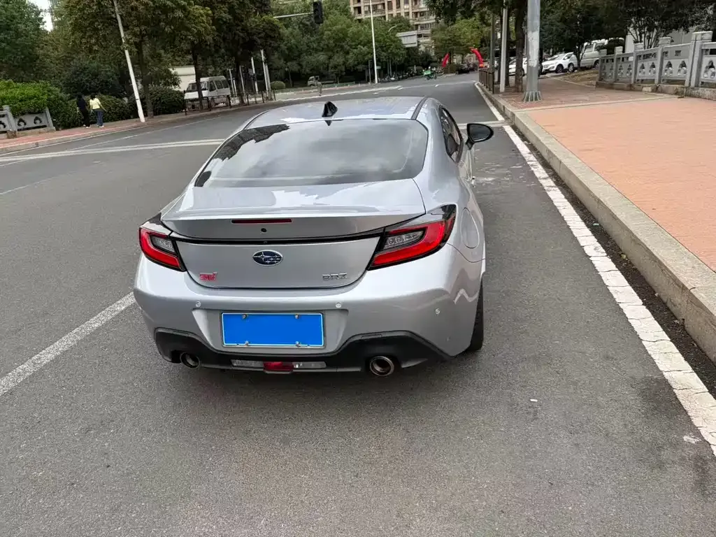 Subaru BRZ — фото 9