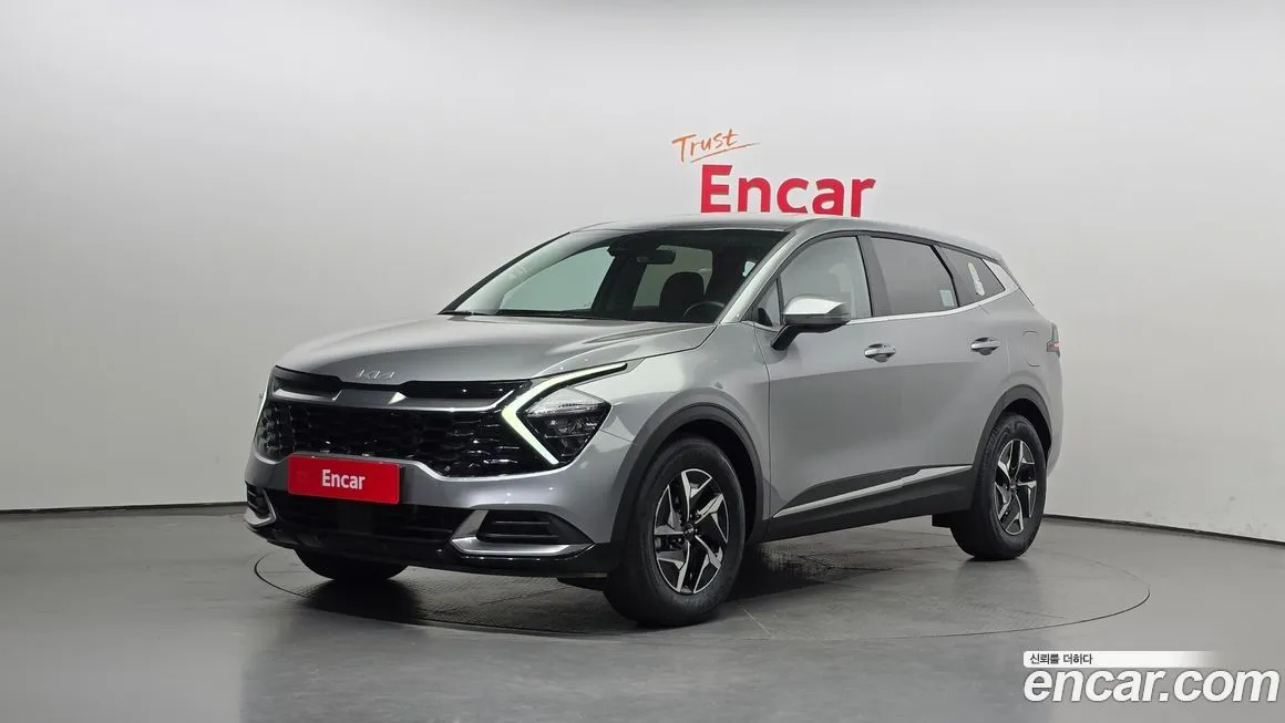 Kia Sportage — фото 1
