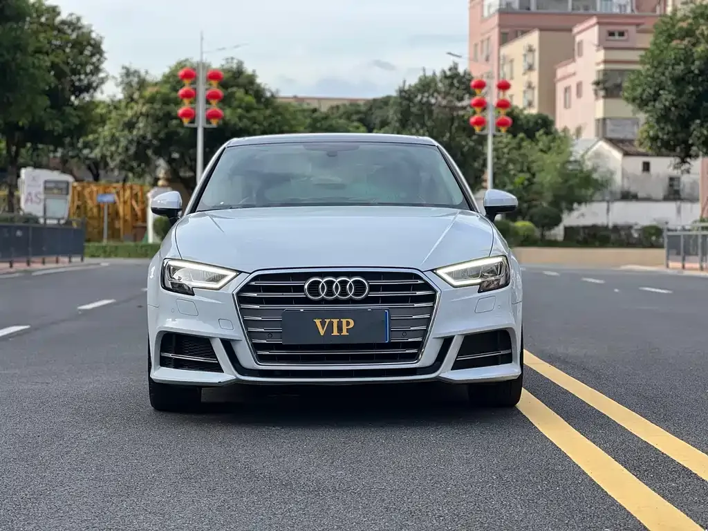 Audi A3 — фото 2