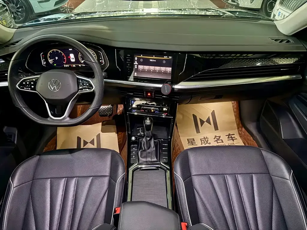 Volkswagen Passat — фото 6