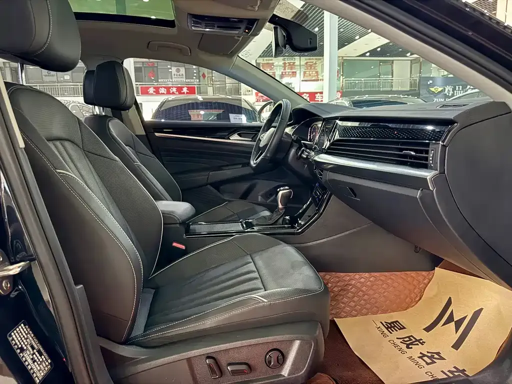 Volkswagen Passat — фото 8
