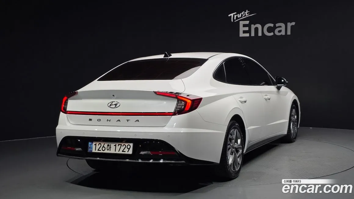 Hyundai Sonata — фото 2