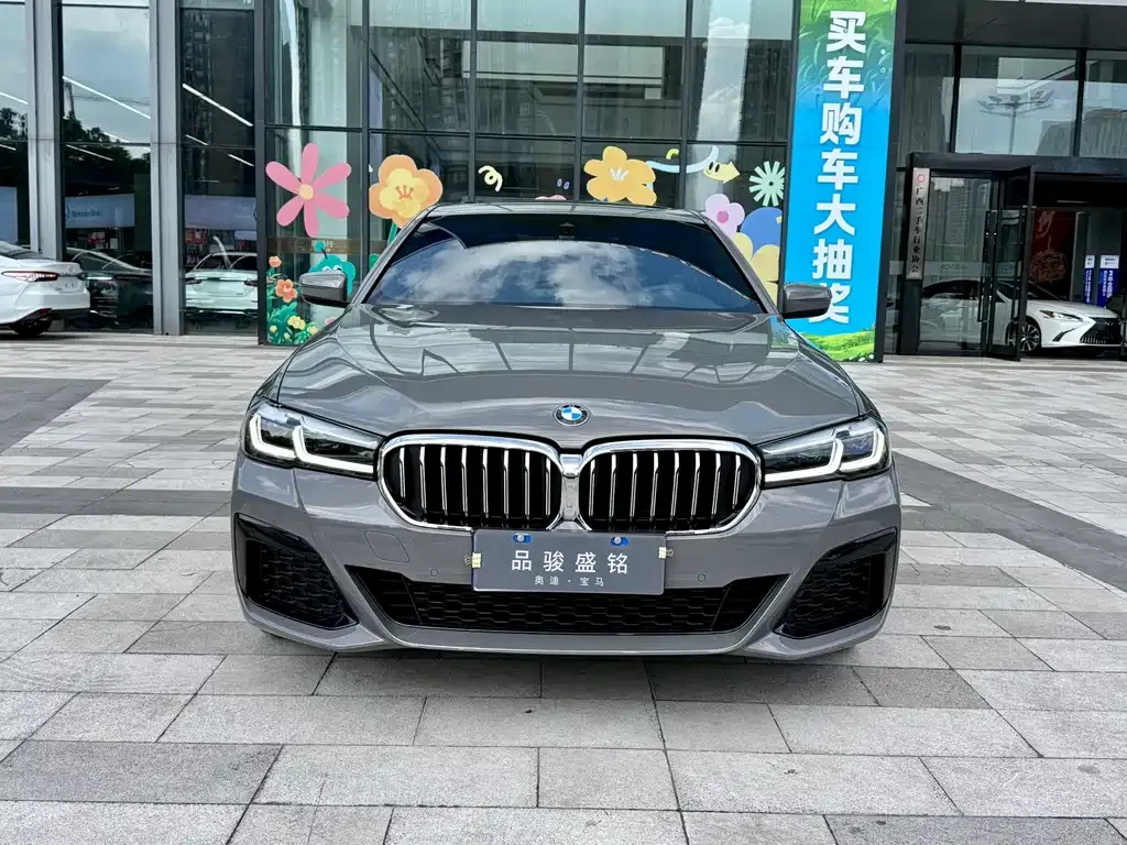 BMW 5 Series (Import) — фото 3