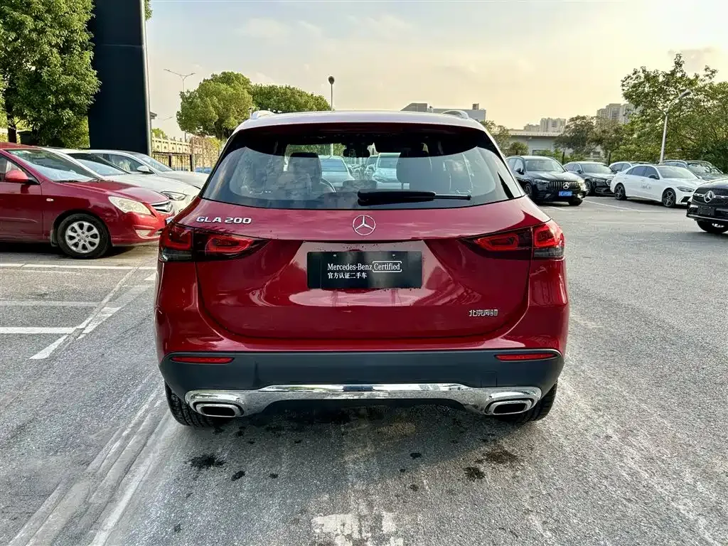 Mercedes-Benz GLA — фото 6
