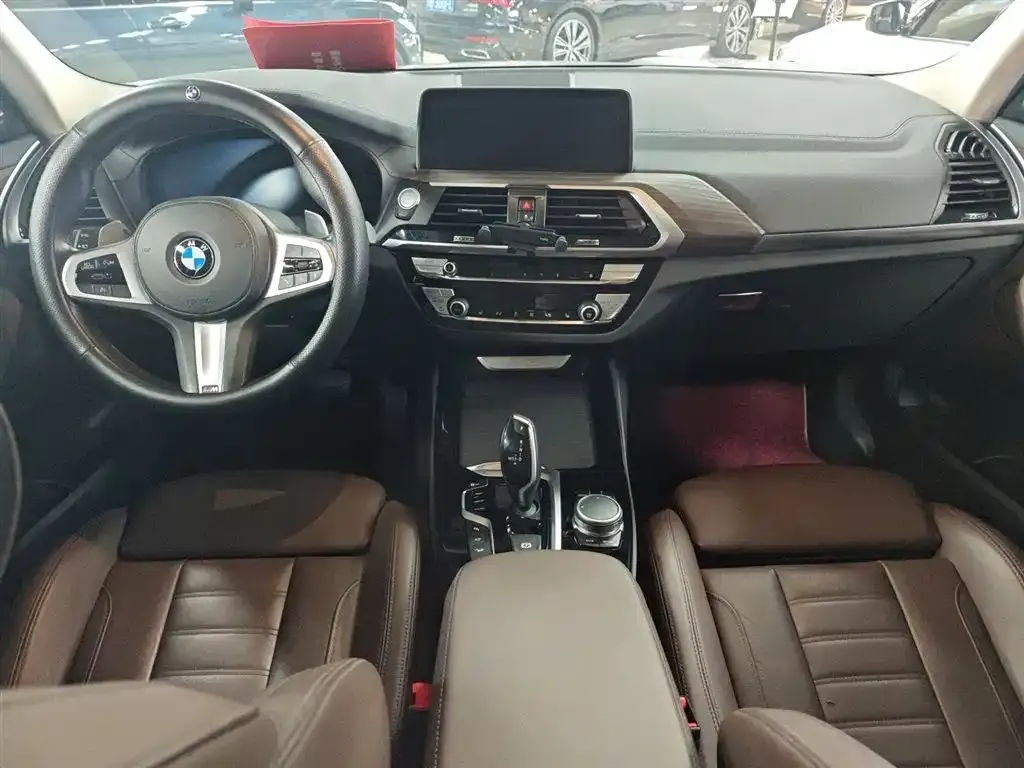 BMW X3 — фото 9